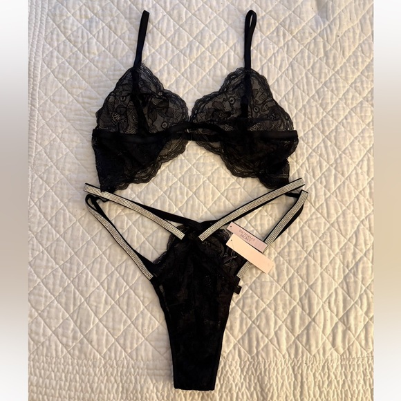 Victoria's Secret Other - Victorias Secret Elegant Black Lace Lingerie Set NWT